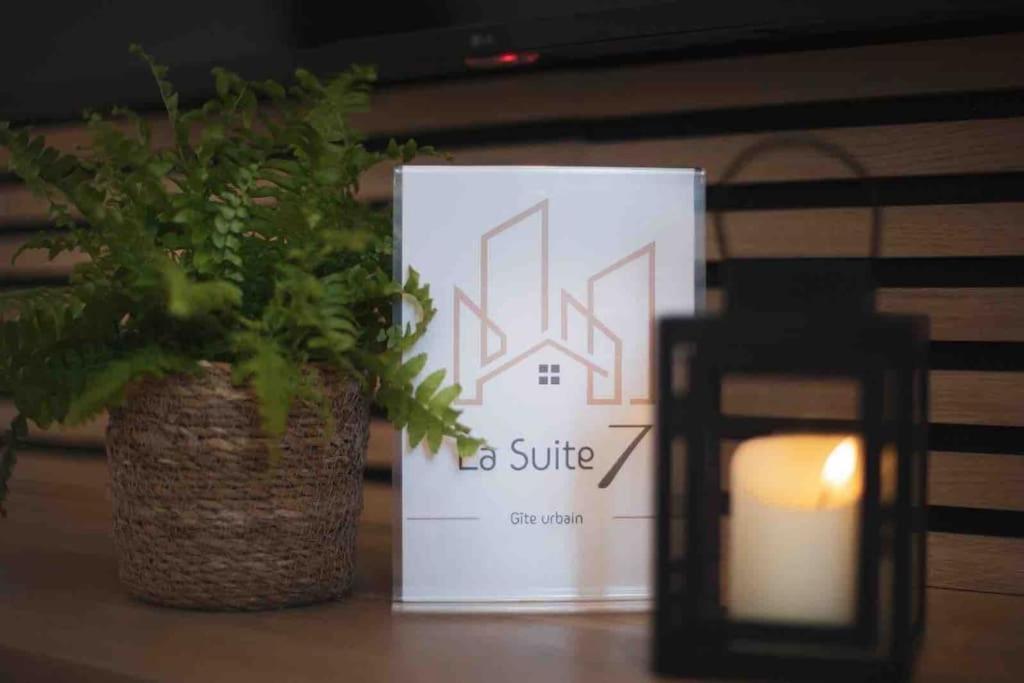 La Suite 7 Gite Urbain Charleville-Mézières Eksteriør billede